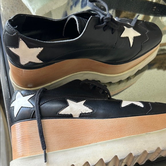 Stella McCartney Black Star Platform Sneakers - Picture 3 of 6
